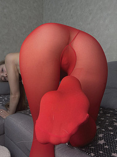large pantyhose porn image 8